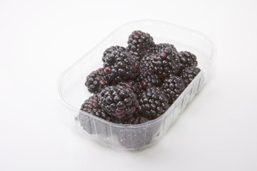 Blackberries in tray