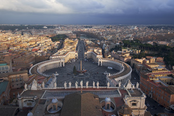 Fototapeta na wymiar Vista de Roma desde la cúpula del Vaticano.