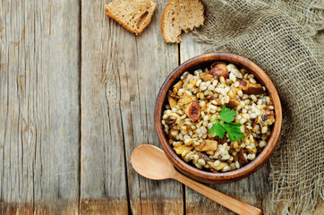 barley porridge with mushrooms