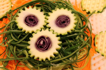 gemüse garnierungen mit blaukraut
