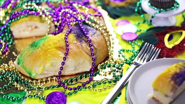 Table decorated for Mardi Gras party.