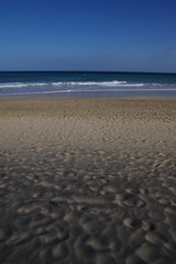 Fototapeta na wymiar Wunderschöner Strand auf Fuerteventura 1