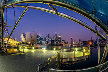 Fototapeta na wymiar Singapore City Skyline at Night