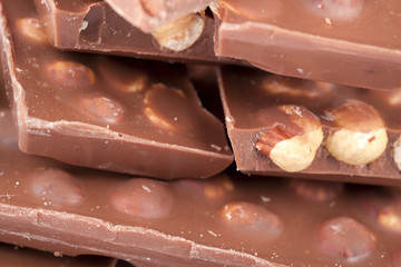 Milk chocolate with hazelnuts