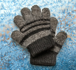 Children's woolen gloves