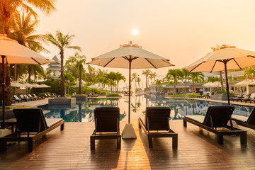 Bed pool