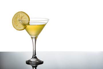 Lemon martini with lemon slice