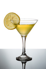 Lemon martini with lemon slice