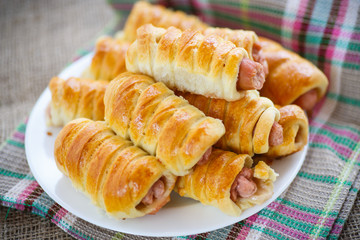 sausage baked in pastry