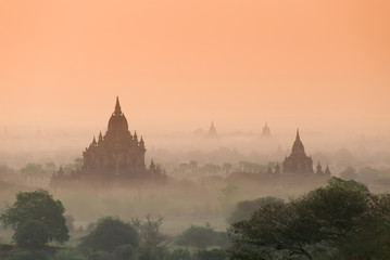 Bagan pagodas