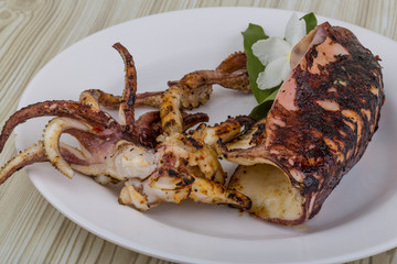 Grilled cuttlefish