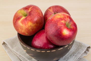 Red apples