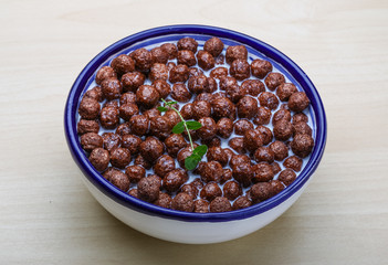 Chocolate cereal balls