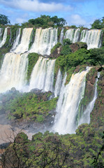 Obraz premium Iguazu falls on the border of Argentina and Brazil