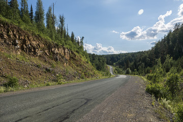 Республика Башкирия. Дорога в горах Урала.
