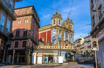 Obraz premium View of the Church of Saint Ildefonso in Porto, Portugal