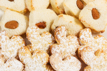biscotti in pasta di mandorle