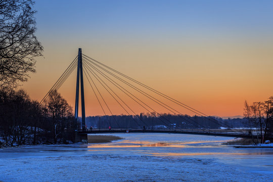Matinkaaren silta, bridge