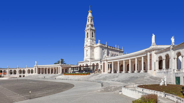 Sanctuary of Fatima. Basilica of Nossa Senhora do Rosario