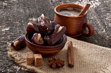 aromatic coffee and eastern dates