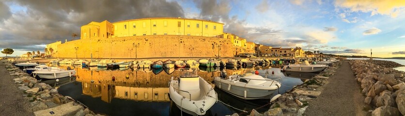 Mèze au lever du jour, Languedoc