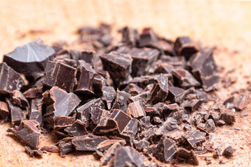 Chopping chocolate (closeup)