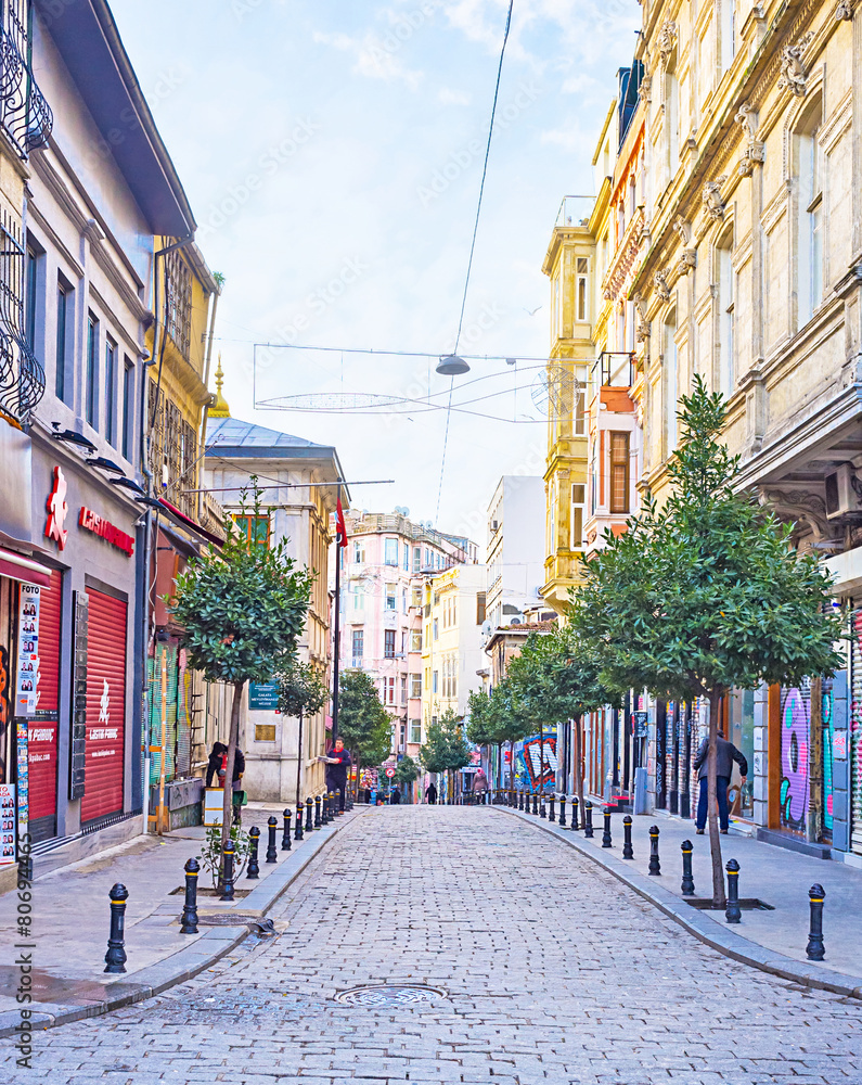 Poster The hilly street, Istanbul, Turkey