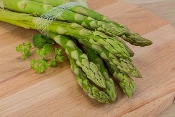 Raw asparagus