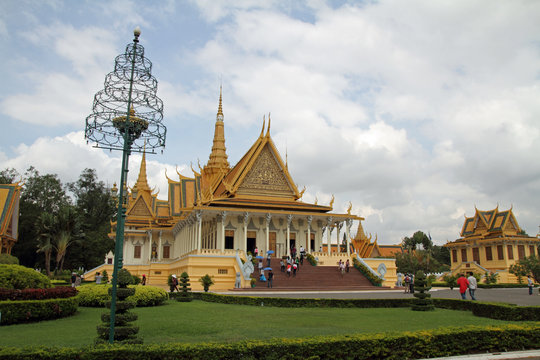 カンボジアの王宮　即位殿
