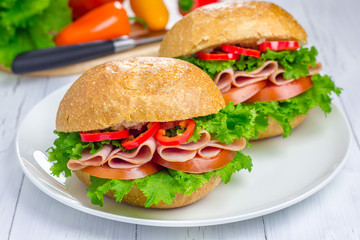 Healthy sandwiches with ham