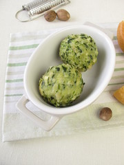 Spinat Semmelknödel