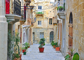Fototapeta na wymiar Typical Mediterranean patio, La Valletta, Malta