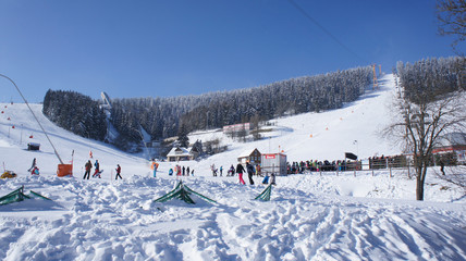 Wintersportgebiet am Fichtelberg im Erzgebirge