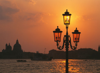 Obraz premium Abend in Venedig