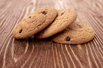 oat cookies on wooden table