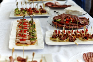 Food, table, sandwiches