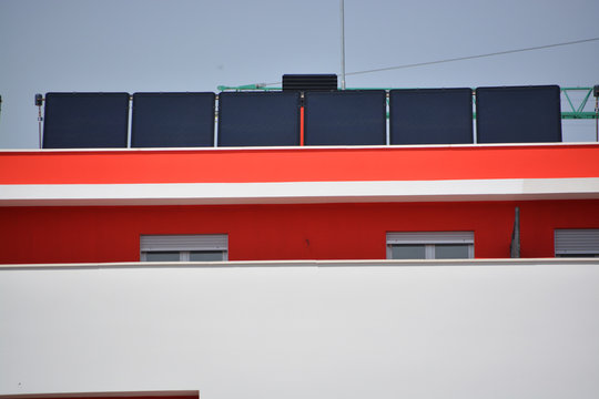 placas solares en un tejado