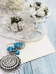 vintage female accessories