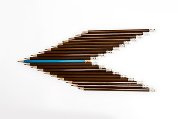 Fototapeta premium wooden pencil arrange as head of arrow