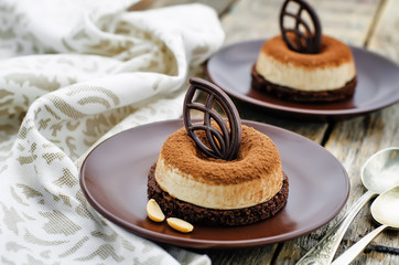 chocolate cake with peanut mousse