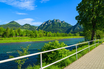 Dunajec river in spring landscape of Pieniny Mountains, Poland © pkazmierczak