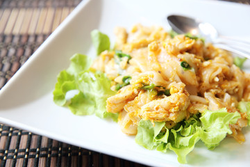 Fried Noodles with Chicken