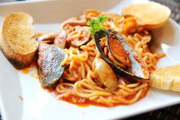 Spaghetti Vongole with clams
