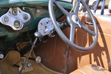 Fototapeta na wymiar Dashboard of an antique classic car