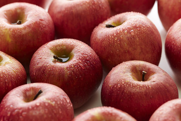 apples