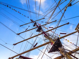 tall ship's mast © MM