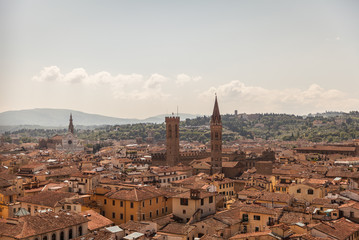 Fototapety  Powietrzna panorama kopuły katedry we Florencji i dachów. Toskania Włochy