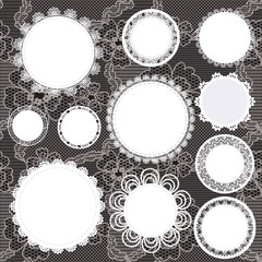 Set of round lacy doilies.