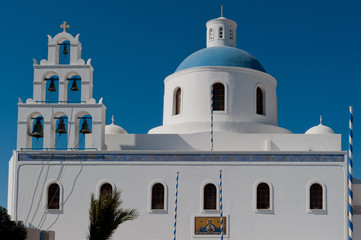 Santorini, chiesa ad Oia 3