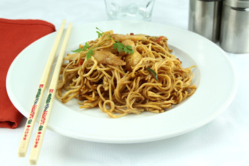 nouilles au saint-jacques et poissons